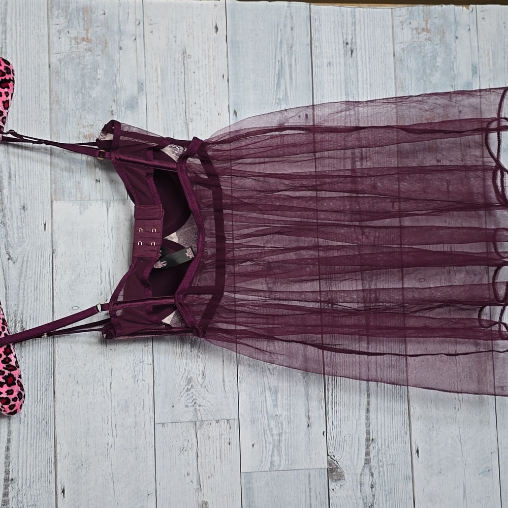 Victoria's Secret Sheer Purple Lace Babydoll Top Size 34C - Picture 3 of 9